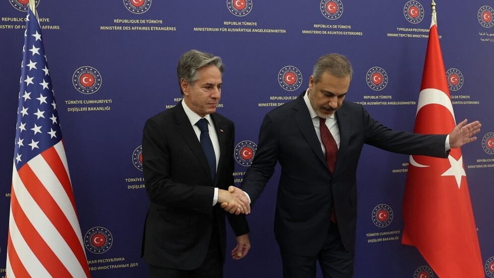 بلينكن: "قلقون" من العدد الكبير للضحايا المدنيين في غزة وتحدثنا مع إسرائيل حول ذلك