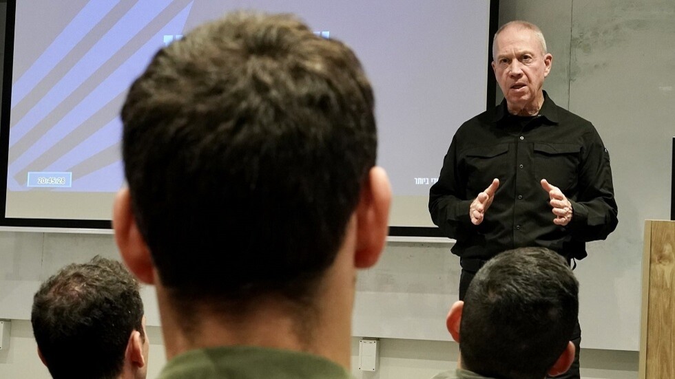 وزير الدفاع الإسرائيلي يصادق على خطط عملياتية أخرى تتعلق بمدينة غزة وشمالها