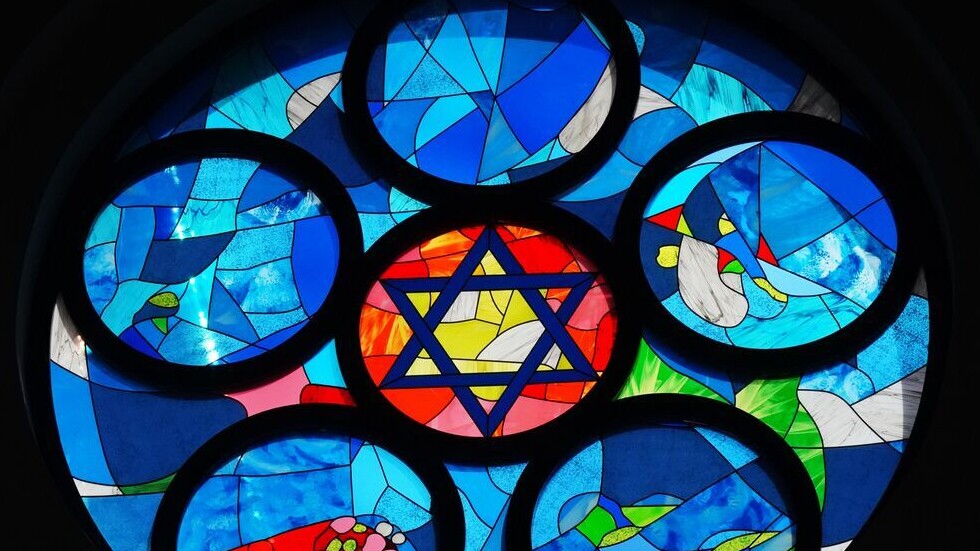 السلطات الألمانية تخشى وقوع هجمات على مؤسسات يهودية بمناسبة "ليلة الزجاج المكسور"