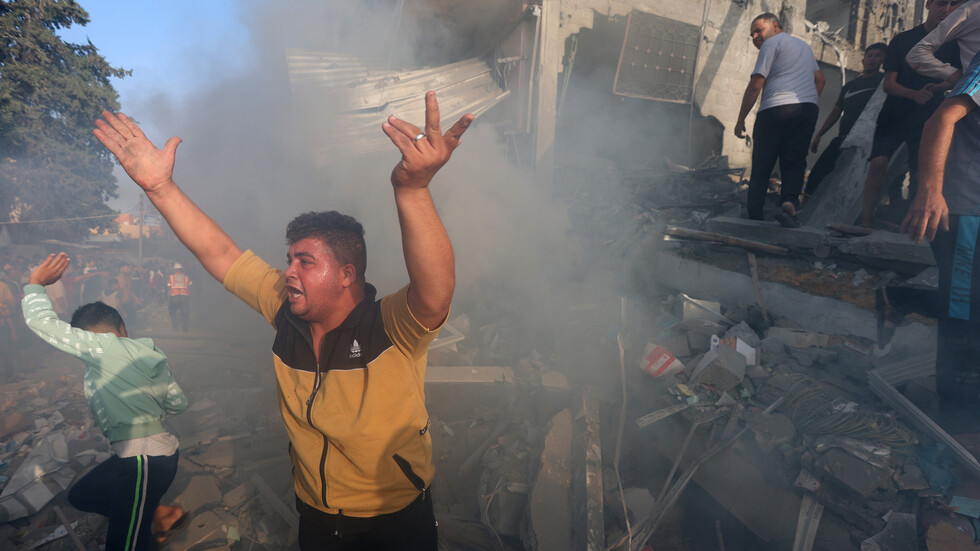 مراسلنا: قتلى وإصابات بقصف إسرائيلي مكثف بقطاع غزة