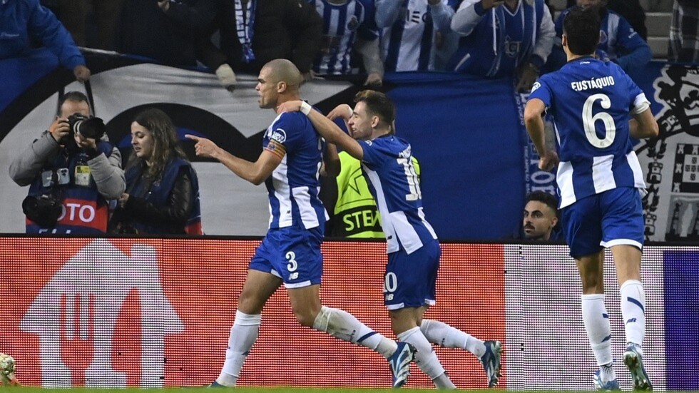 صديق رونالدو يحطم الرقم القياسي لـ