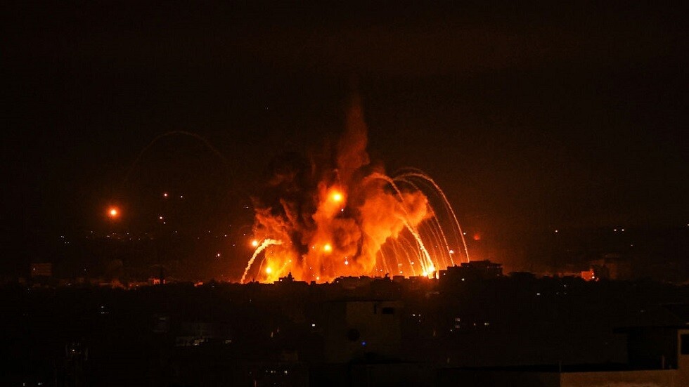 مندوب روسيا لدى مجلس الأمن: نشعر بالغضب الشديد من قصف إسرائيل لأهداف مدنية وهذا يخالف القانون الدولي