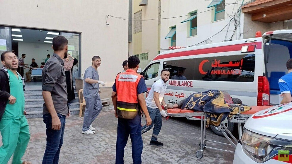 مقتل سائق داخل سيارته في الخليل.. والخارجية الفلسطينية تعتبر الحدث جريمة ضد الإنسانية (فيديو)