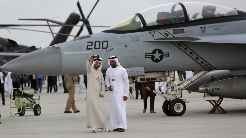 معرض "دبي للطيران 2023".. وزارة الدفاع الإماراتية تبرم صفقات مليارية