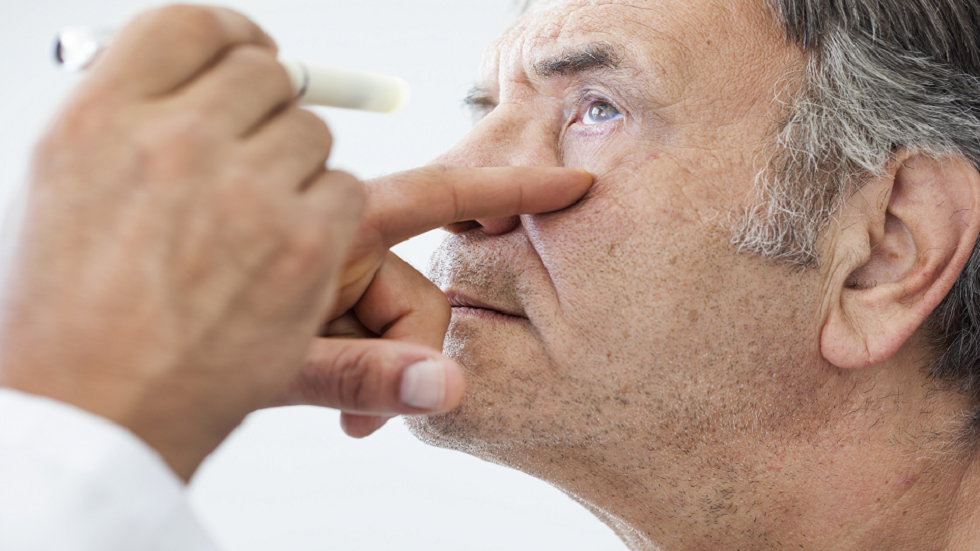 "حالة شائعة" قد تجعلك تتخيل رؤية ثعابين وصراصير!