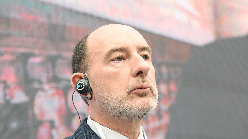 حفيد ديغول يخطط للحصول على الجنسية الروسية