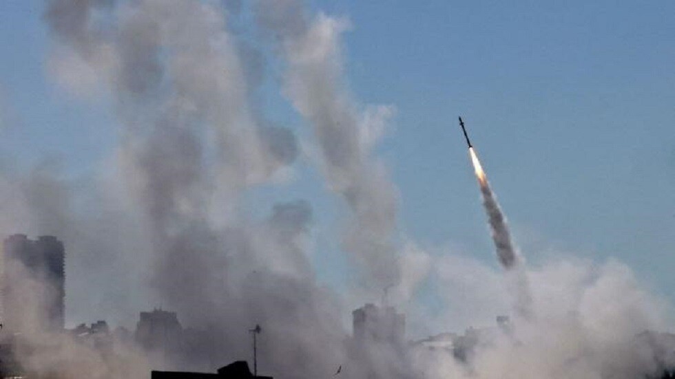 بالفيديو.. "كتائب المجاهدين" الفلسطينية تقصف نيرعوز ومفتاحيم برشقة صاروخية