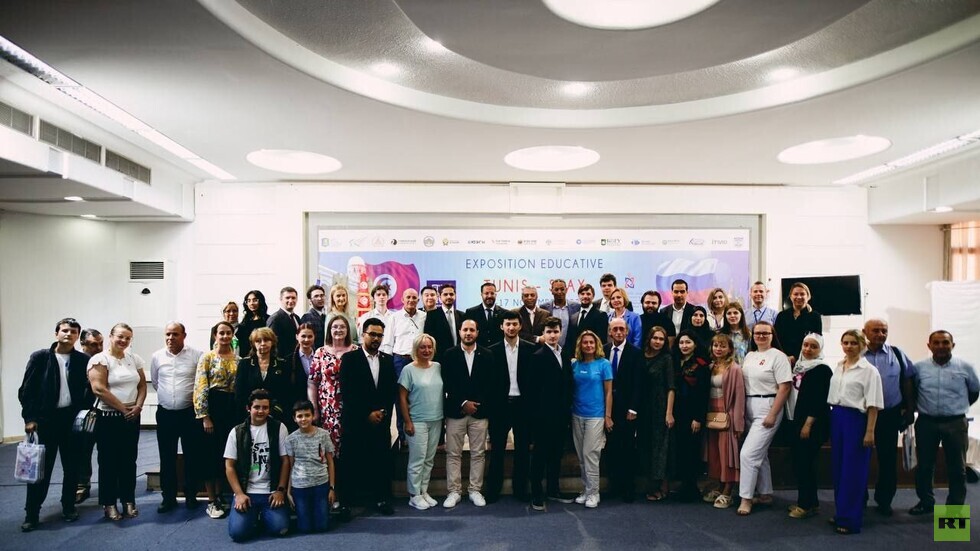 "وضع حجر البداية".. صفاقس تحتضن المعرض التعريفي بالجامعات الروسية في تونس بيومه الثاني
