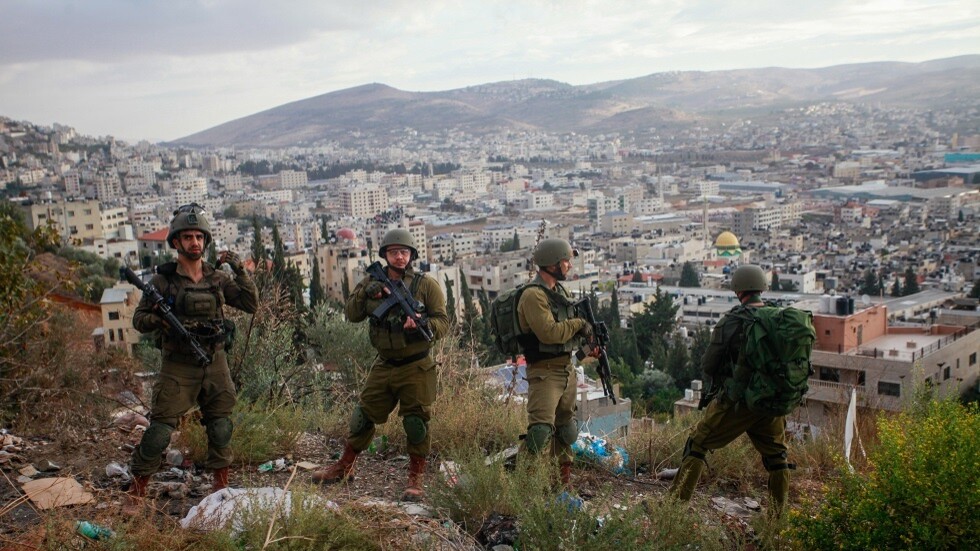 "عملية خطيرة".. وسائل إعلام عبرية تكشف تفاصيل كمين نصبه مسلحون فلسطينيون في سلفيت (صور)