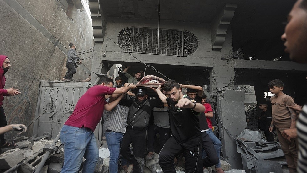 نحو 20 قتيلا بقصف إسرائيلي استهدف منزلين في رفح