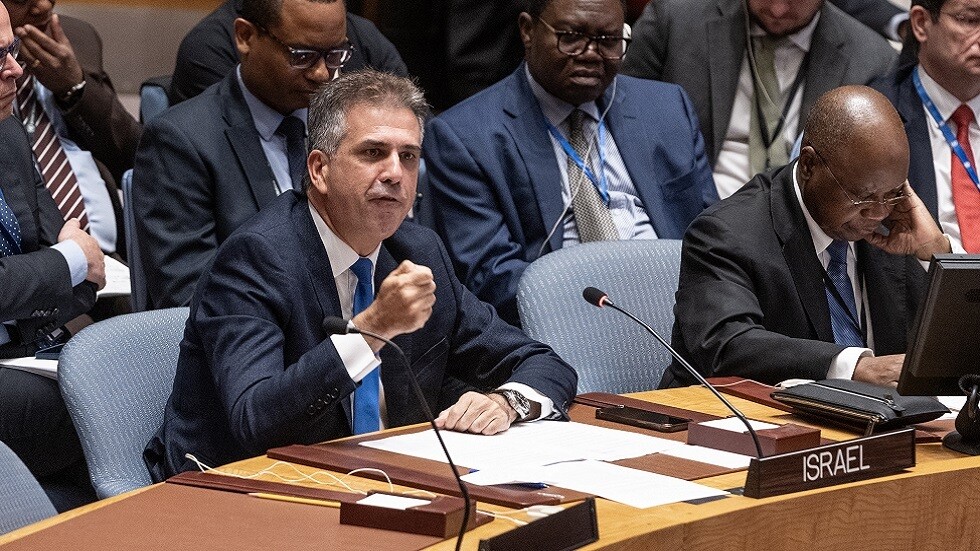 إسرائيل تطالب الأمم المتحدة بإنهاء وجود "حزب الله" في جنوب لبنان وتلوح بـ"حرب إقليمية"