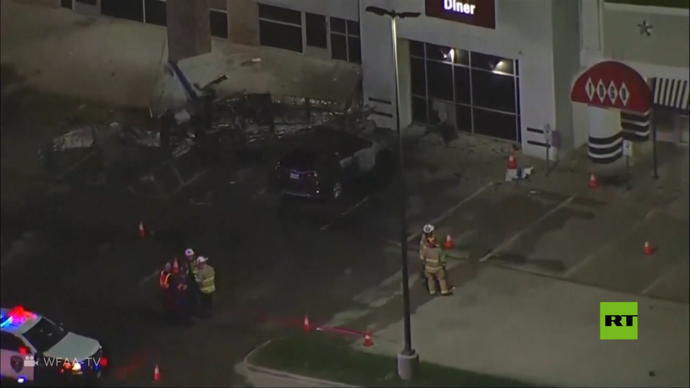 تحطم طائرة صغيرة قرب مركز للتسوق في تكساس الأمريكية