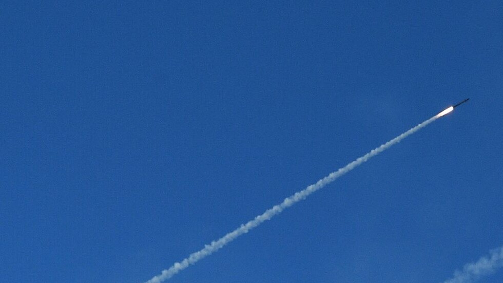 وسائل إعلام عبرية: الجيش الإسرائيلي يعلن اعتراض صواريخ كروز بالقرب من إيلات