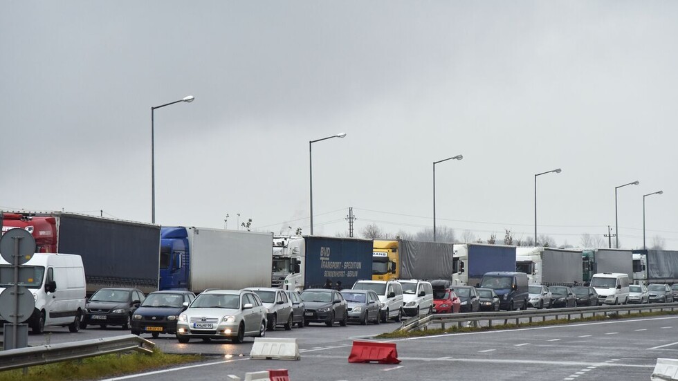 نائب بولندي منتقدا سلوك الأوكرانيين: الغريزة النازية تستيقظ لديهم عند أول خلاف