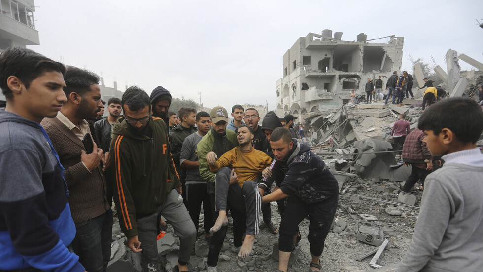 الدفاع المدني في غزة يوجه نداء عاجلا إلى الكوادر الطبية العربية