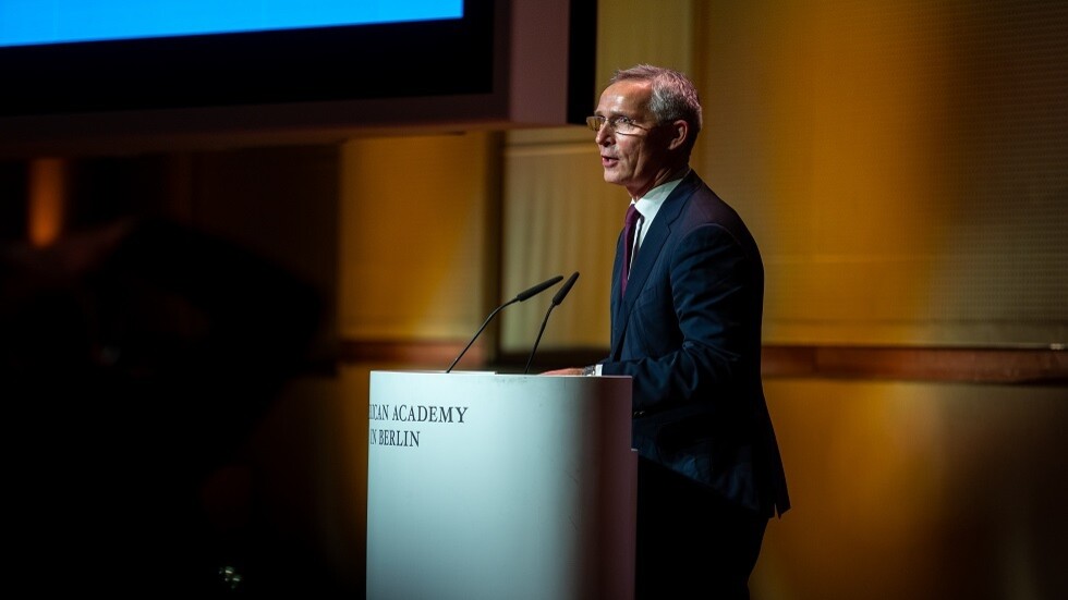 ستولتنبرغ يحذر من انتصار روسيا في أوكرانيا لأنه "سينسف مكانة واشنطن في العالم"