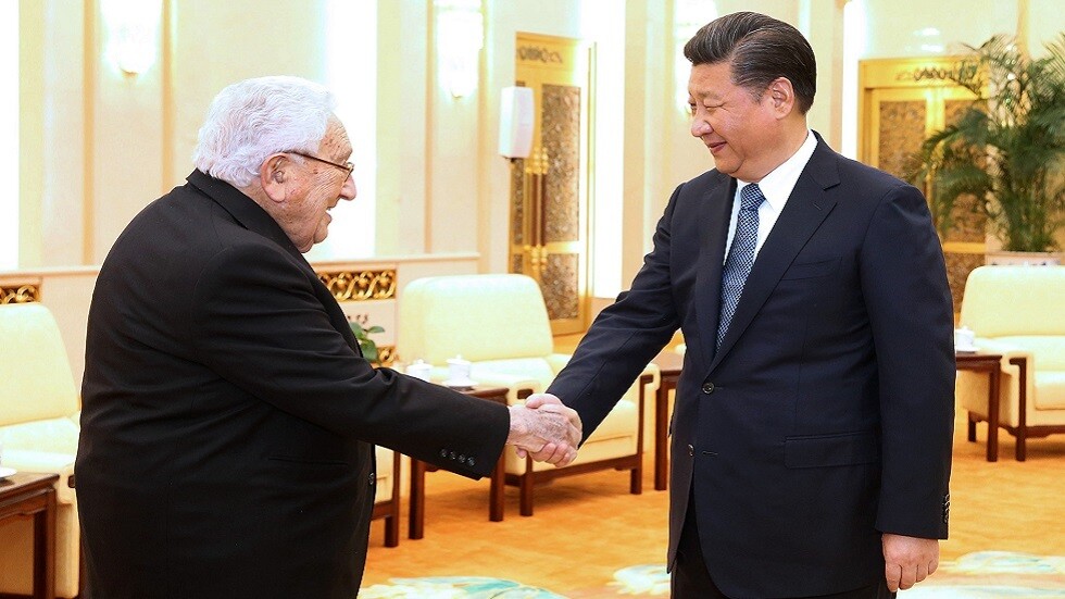 "صديق قديم وشعبنا لن ينساه".. الصين تعلق على وفاة كيسنجر