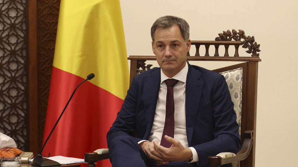 إسرائيل تستدعي سفيرها من إسبانيا