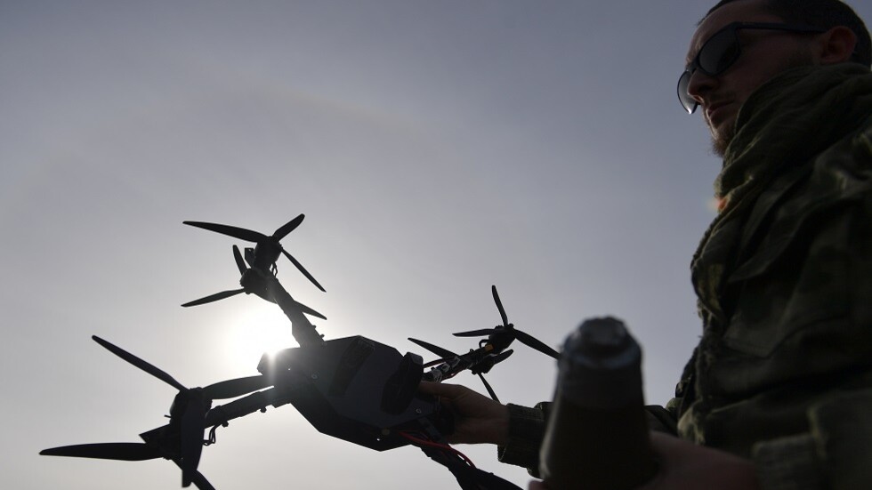 شبح يفتك بقوات كييف من حيث لا تدري (فيديو)