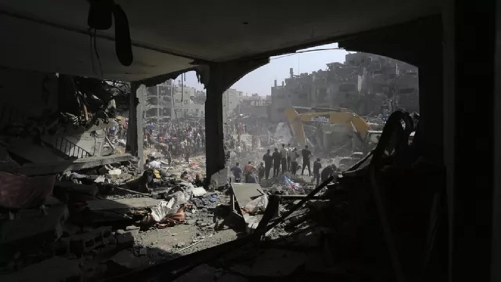 أنجلينا جولي حول مقتل وجرح المئات في قصف إسرائيل لمخيم جباليا: غزة تتحول بسرعة إلى مقبرة جماعية