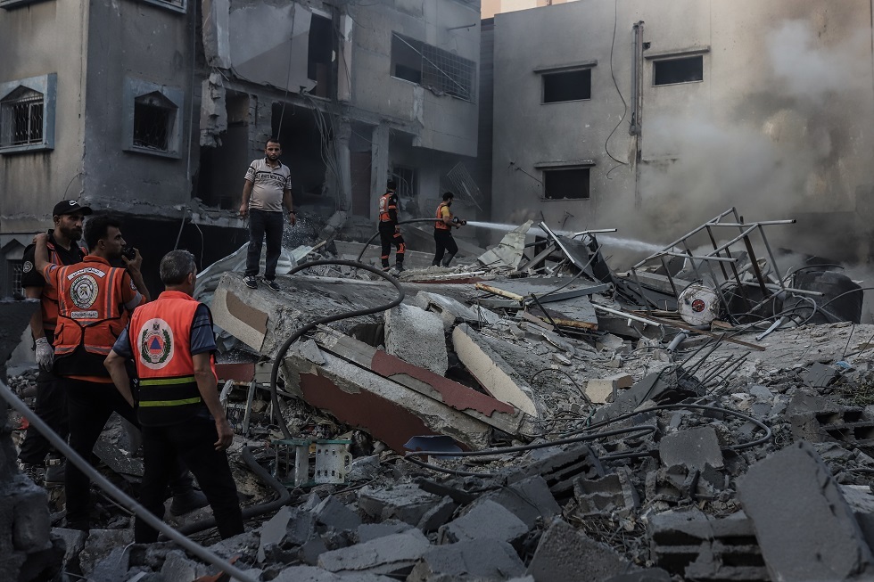 الإعلام الحكومي في غزة: الجيش الإسرائيلي ألقى 25 ألف طن من المتفجرات على القطاع حتى الآن