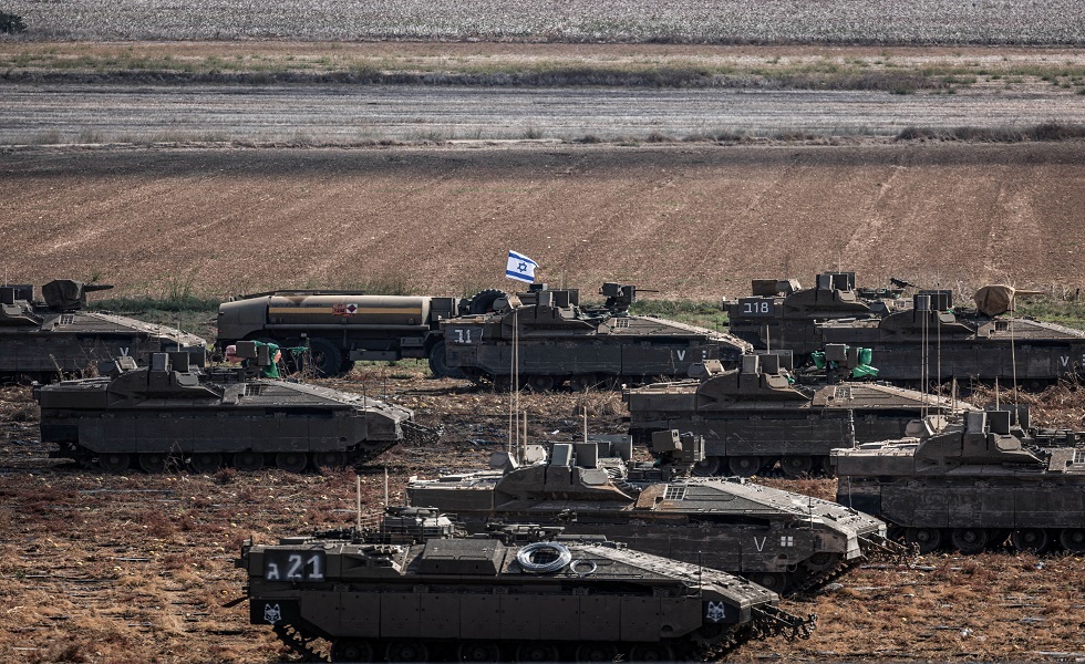 القسام تنشر مشاهد لتدمير مقاتليها آليات عسكرية إسرائيلية من مسافات قريبة جدا