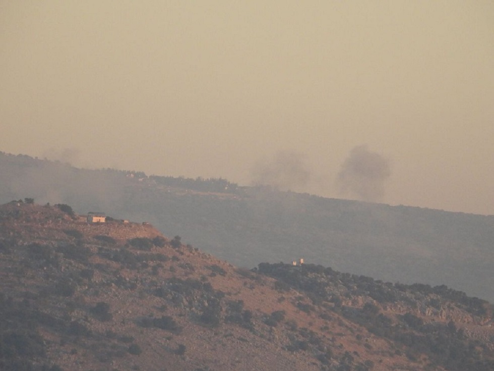 وسائل إعلام: سقوط صواريخ من لبنان على مربض مدفعية إسرائيلي وقرب مجدل شمس بالجولان المحتل (فيديو)