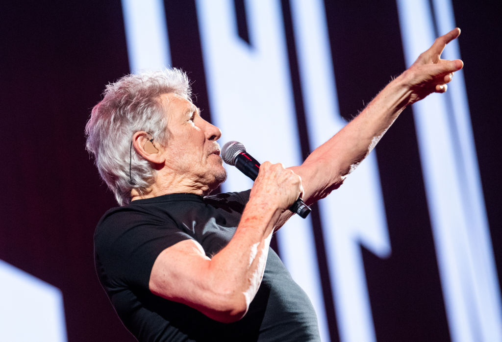 فنادق أرجنتينية تلغي حجوزات الفنان البريطاني روجر ووترز بسبب انتقاداته لإسرائيل