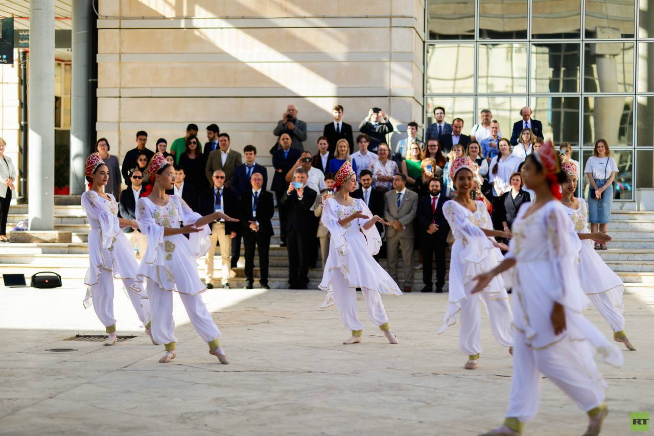 افتتاح أول معرض تعريفي بجامعات روسيا في تونس (صور)