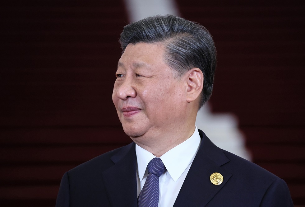 شي جين بينغ يؤكد ضرورة وقف تسييس التجارة ويحدد هدف تنمية الصين