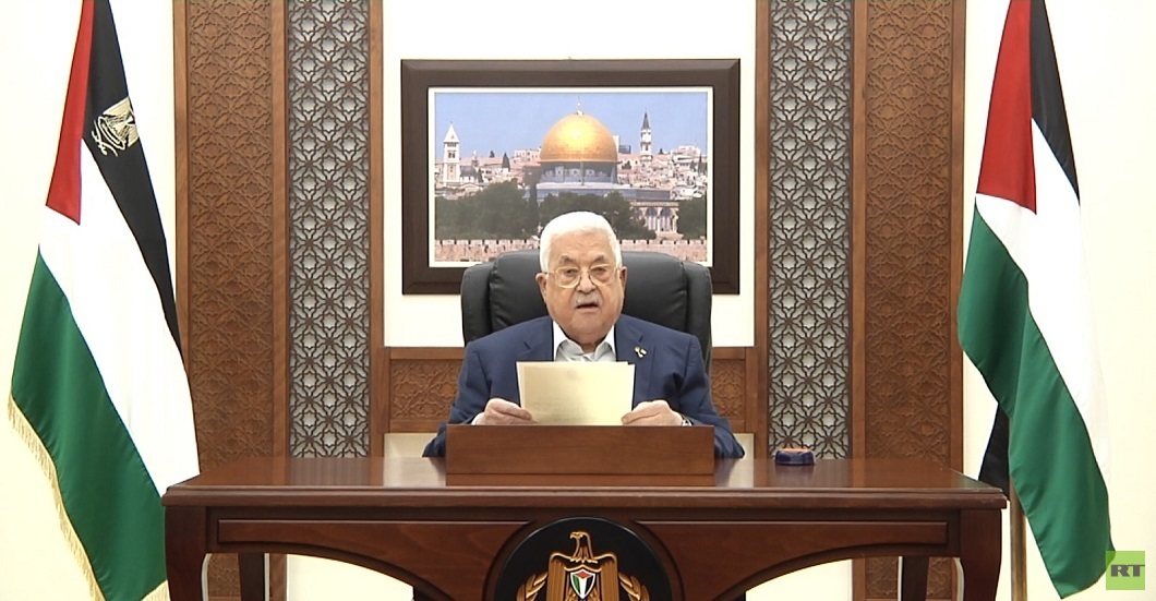 عباس يدعو الرئيس الأمريكي إلى التدخل الفوري لوقف الإبادة الجماعية بحق أبناء الشعب الفلسطيني (فيديو)