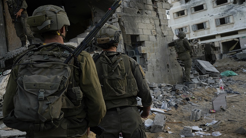 إسرائيل تصعد غاراتها على غزة ومعارك ضارية في حي الزيتون وجباليا