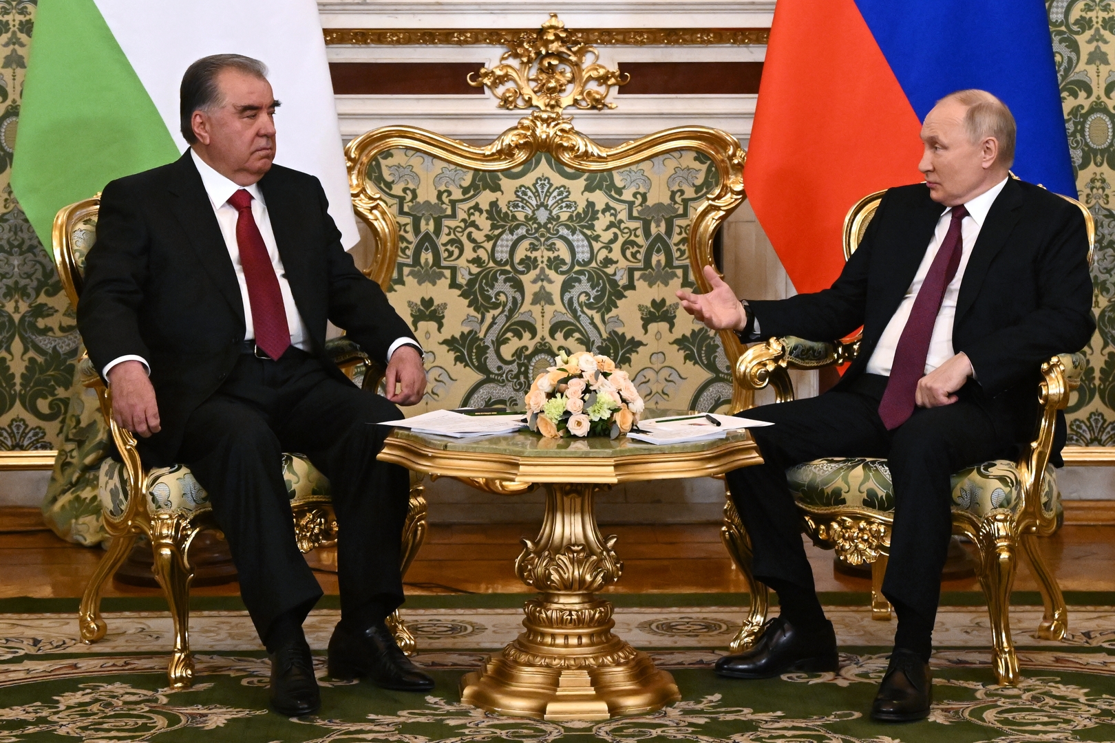 بوتين: العلاقات بين روسيا وطاجيكستان تتطور بشكل متسارع