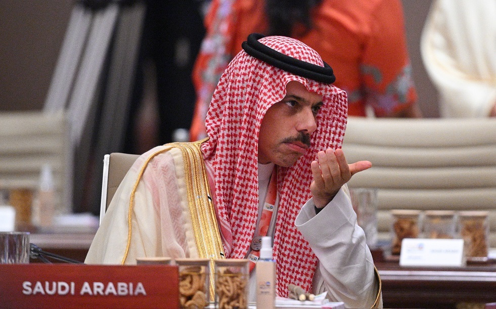 السعودية تؤكد أنه لا يجوز تبرير تصرفات إسرائيل في غزة بالدفاع عن النفس