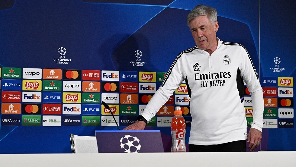 Real Madrid coach signs contracts with Brazil coach