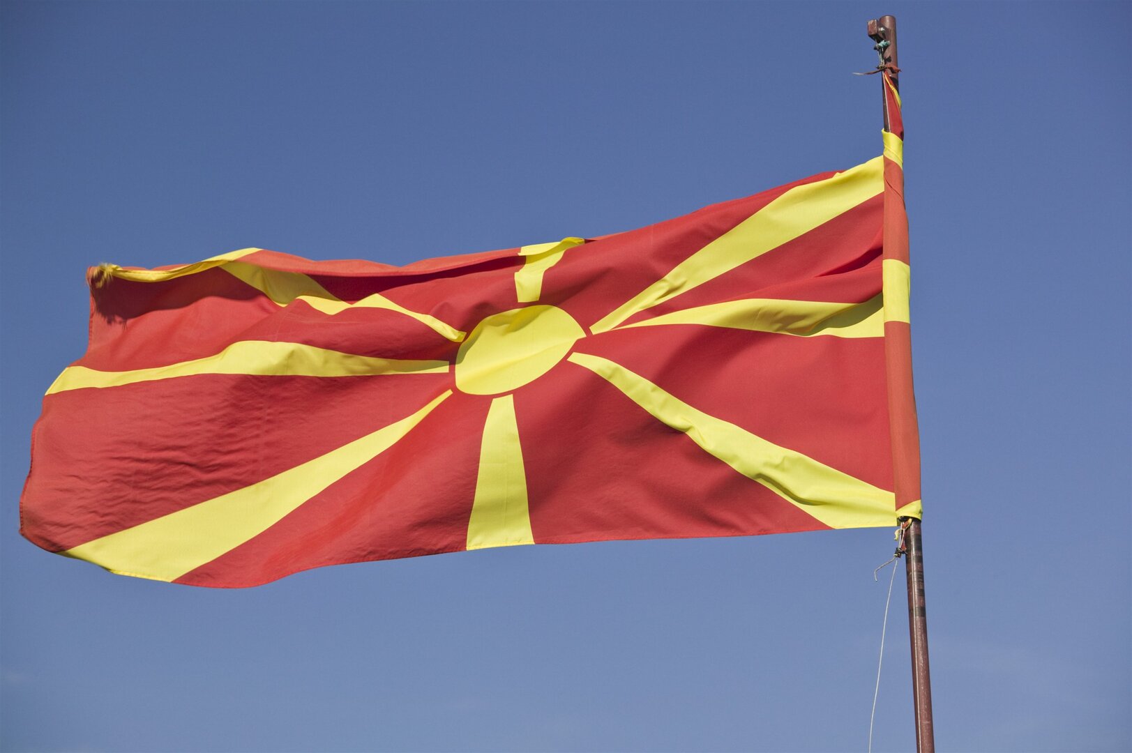 مقدونيا الشمالية تفتح أجواءها أمام طائرة لافروف