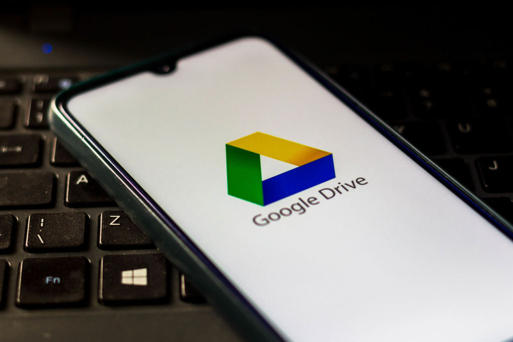 مستخدمو خدمة التخزين Drive من 
