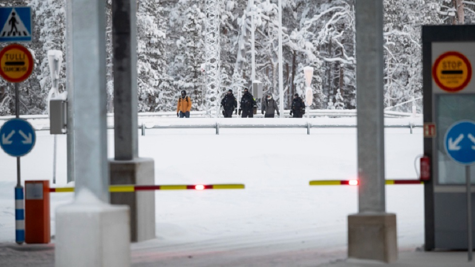 فنلندا تغلق جميع المعابر الحدودية مع روسيا