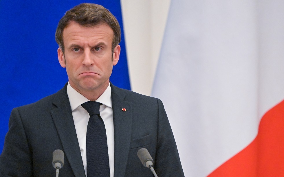 استطلاع: حوالي 70% من الفرنسيين لا يوافقون على تصرفات ماكرون