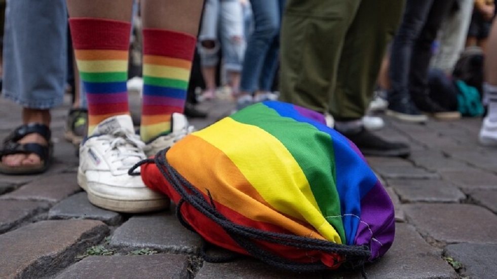 روسيا تصنف حركة المثليين متطرفة وتحظر نشاطها