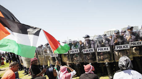 توتر في جنوب إفريقيا اثر تظاهرتين إحداهما لمساندة فلسطين والأخرى لدعم الإسرائيليين