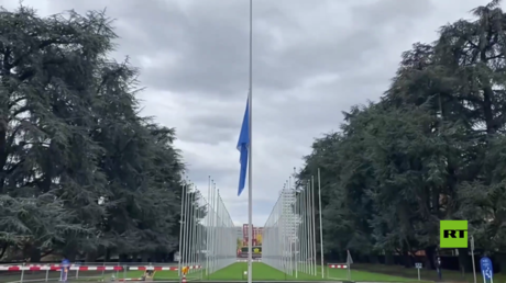 بالفيديو.. دقيقة صمت ووقفة حداد لموظفي الأمم المتحدة في جنيف