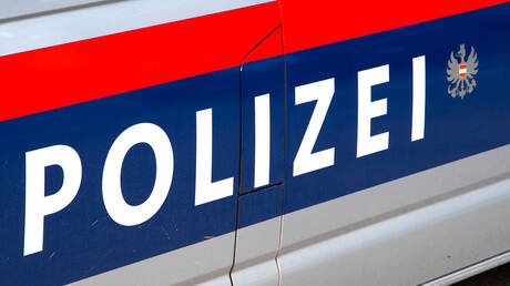 مقتل أربعة أشخاص في تحطم طائرة صغيرة في النمسا
