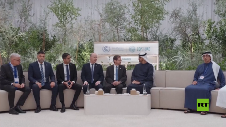 مشاهد من لقاء رئيس الإمارات مع الرئيس الإسرائيلي في دبي