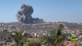بالفيديو.. غارات للطيران الحربي الإسرائيلي يستهدف عيتا الشعب في لبنان