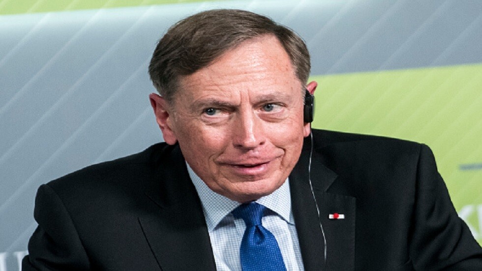 رئيس "CIA" السابق يكشف سبب فشل هجوم أوكرانيا المضاد