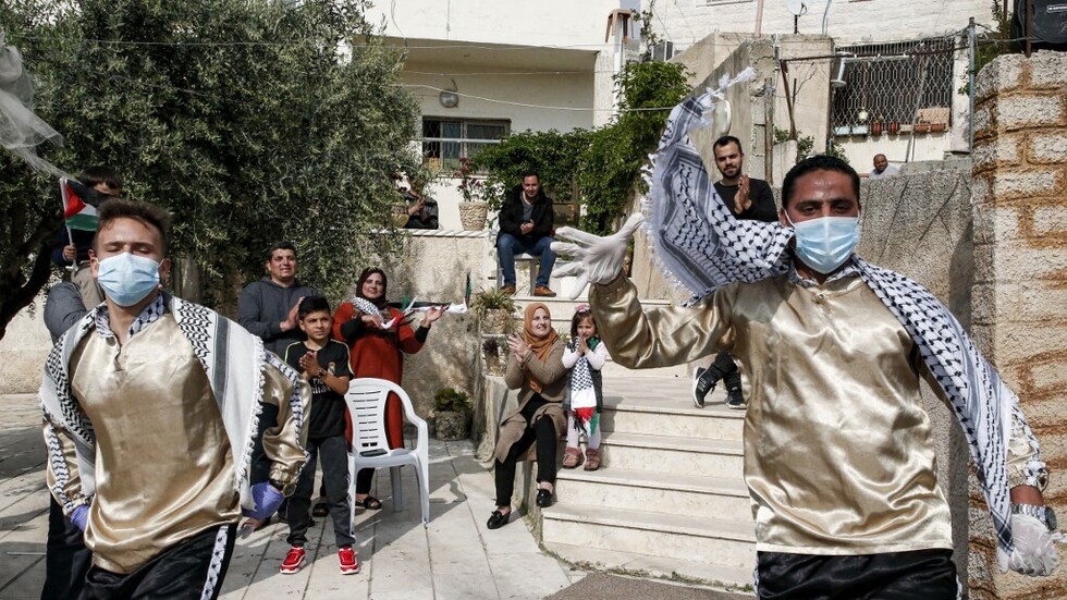 "الدبكة الفلسطينية" و"المنقوشة اللبنانية" على لائحة "اليونيسكو" للتراث غير المادي