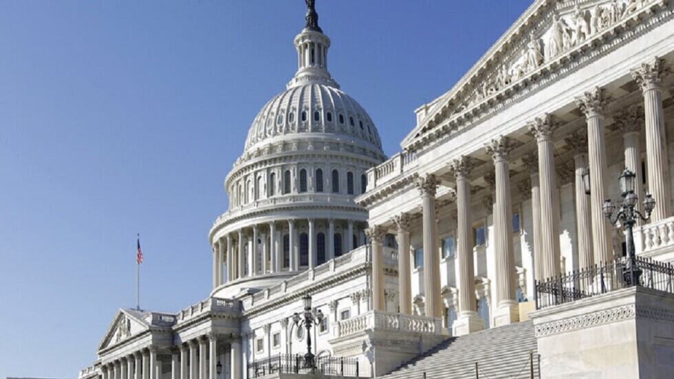 مصدر مطّلع: من غير المرجح أن يوافق الكونجرس الأمريكي على تمويل كييف قبل نهاية العام