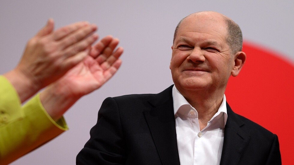 ألمانيا.. شعبية المستشار شولتس إلى الحضيض في آخر الاستطلاعات المحلية