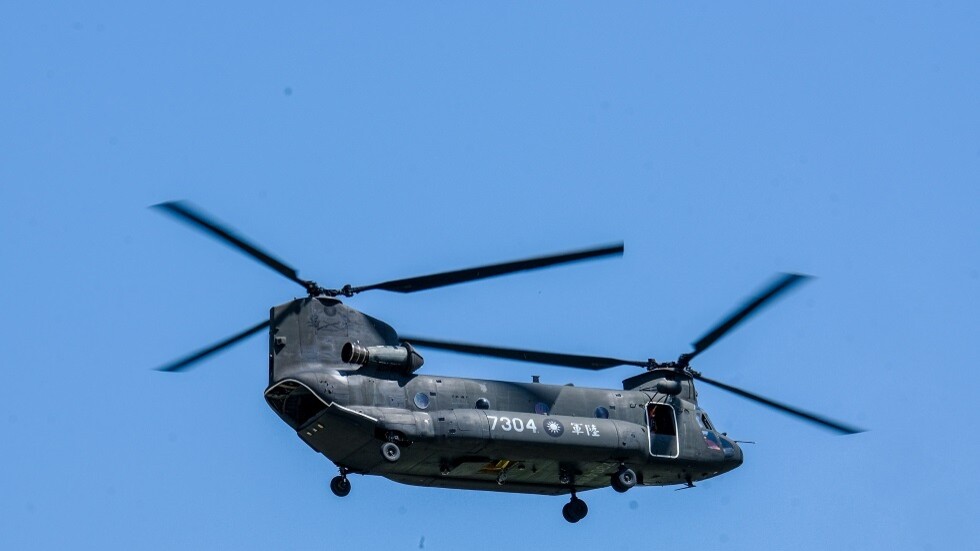 إعلام: طيار تايواني متهم بالتخطيط لاختطاف مروحية عسكرية "CH-47 شينوك"